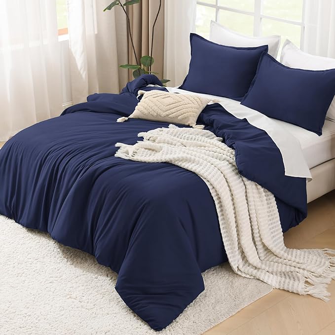 Comforter Set - King - 128 x 120 in - 3 Piece