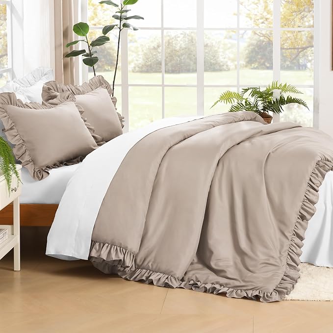 Microfiber Comforter Set - Queen - 90 x 90 in - 3 Piece