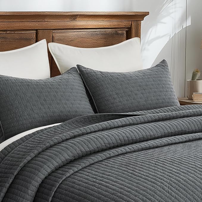 Quilt Set - Queen - 3 Piece