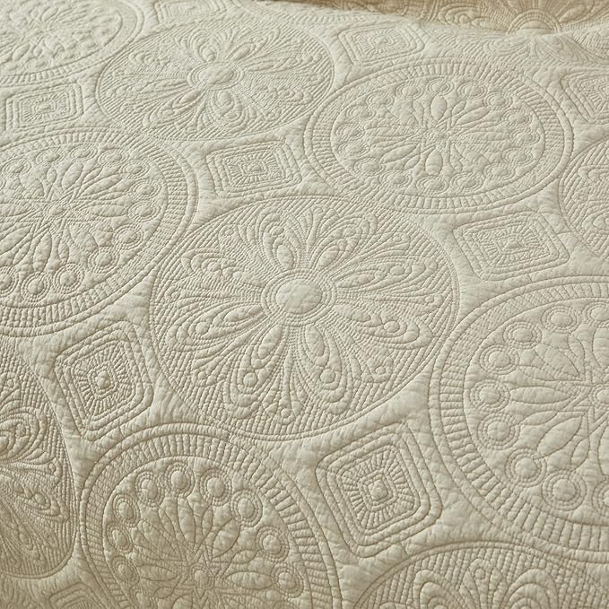Quilt Set - Queen - 3 Piece