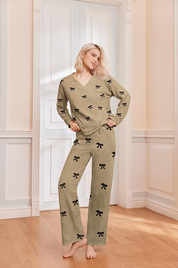 Pajama Set - Long Sleeve - 2 Piece