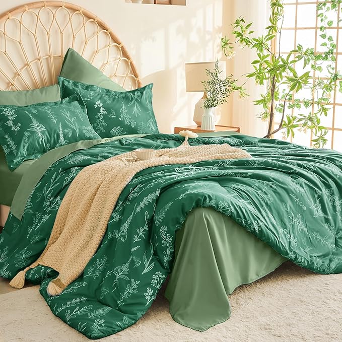Comforter Set - Queen - 7 Piece