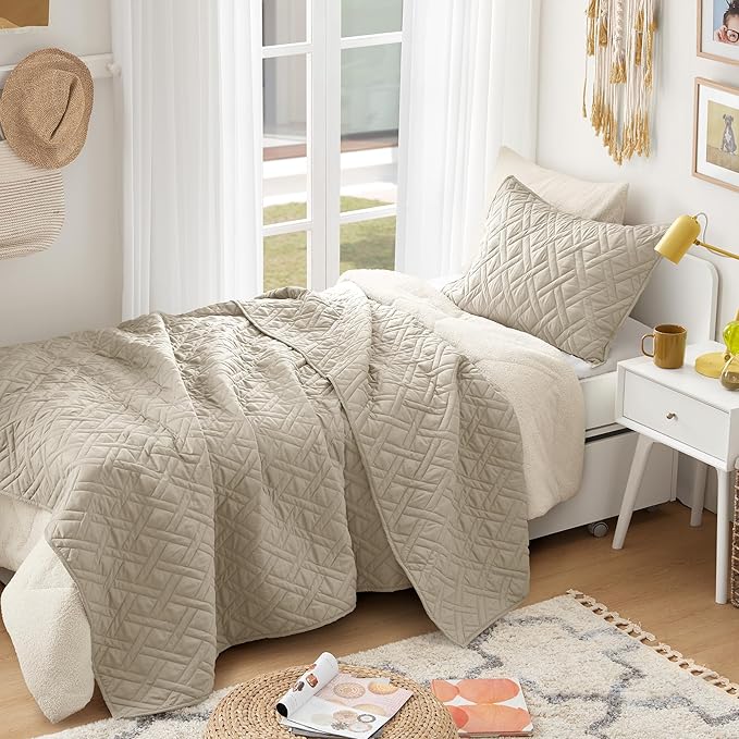 Quilt Set - Twin XL - 2 Piece