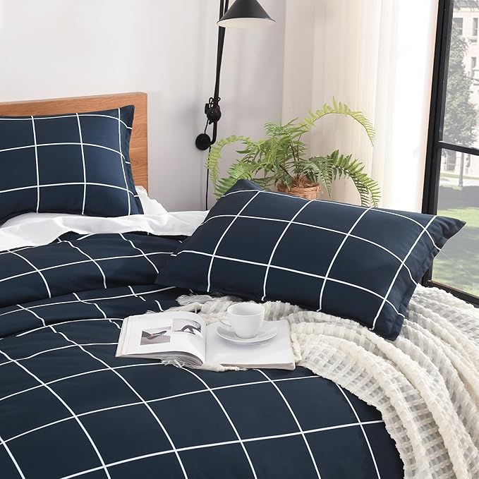 Microfiber Comforter Set - Queen - 90 x 90 in - 3 Piece
