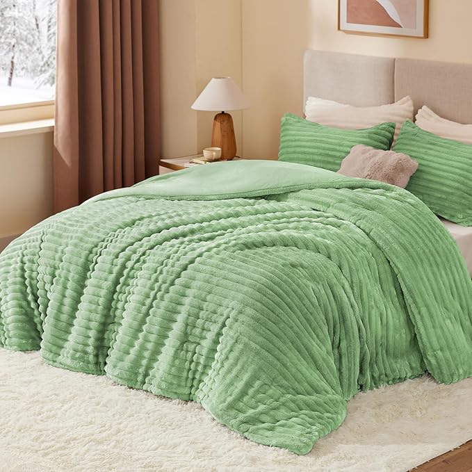 Comforter Set - Queen