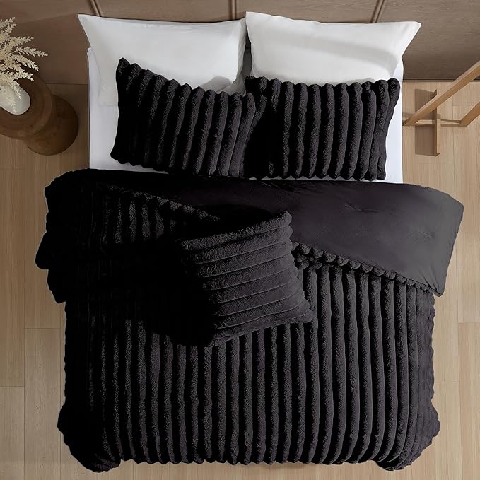 Comforter Set - Queen - 4 Piece