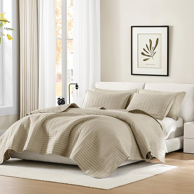 Quilt Set - King - 3 Piece
