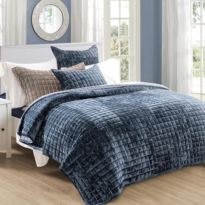 Velvet Quilt Set - King