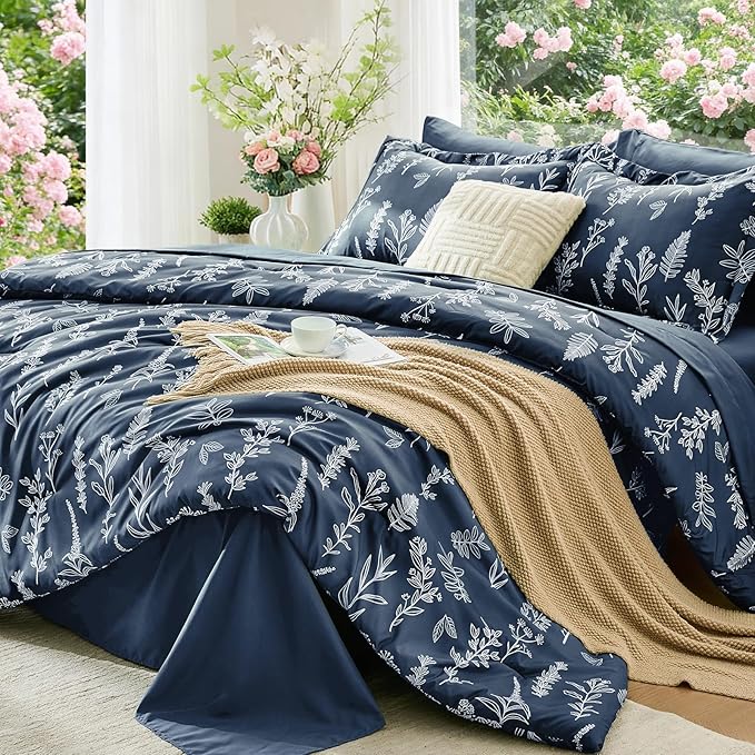 Comforter Set - Queen - 7 Piece