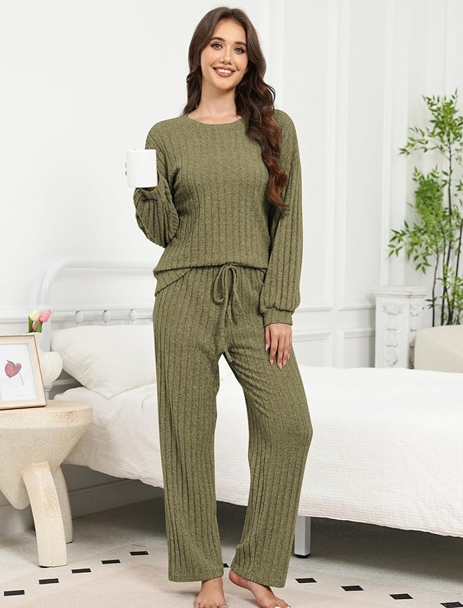 Women's Pants Pajama Set - Long Sleeve - 2 Piece