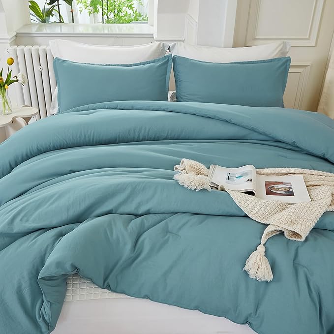 Comforter Set - California King - 104 x 96 in - 3 Piece