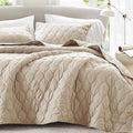 Quilt Set - Queen - 3 Piece
