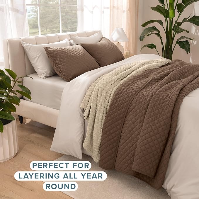 Bedding Set - Queen - 3 Piece