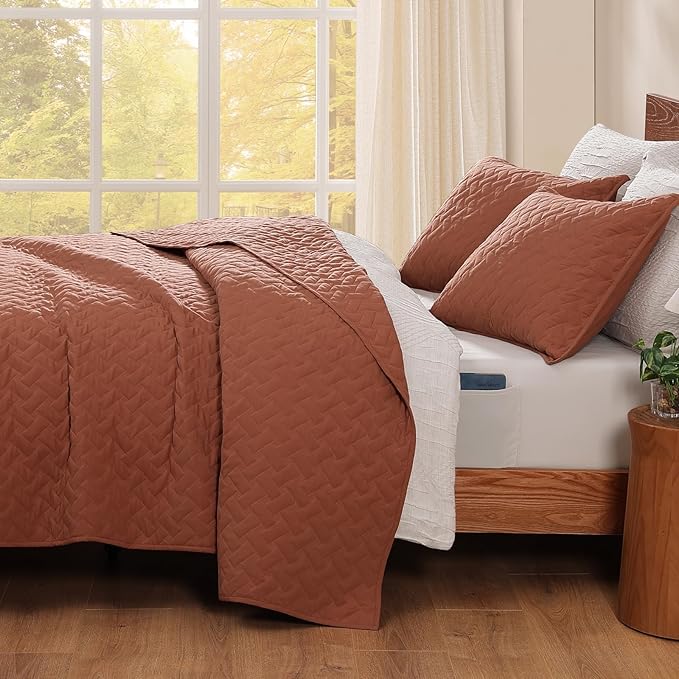 Quilt Set - King - 3 Piece