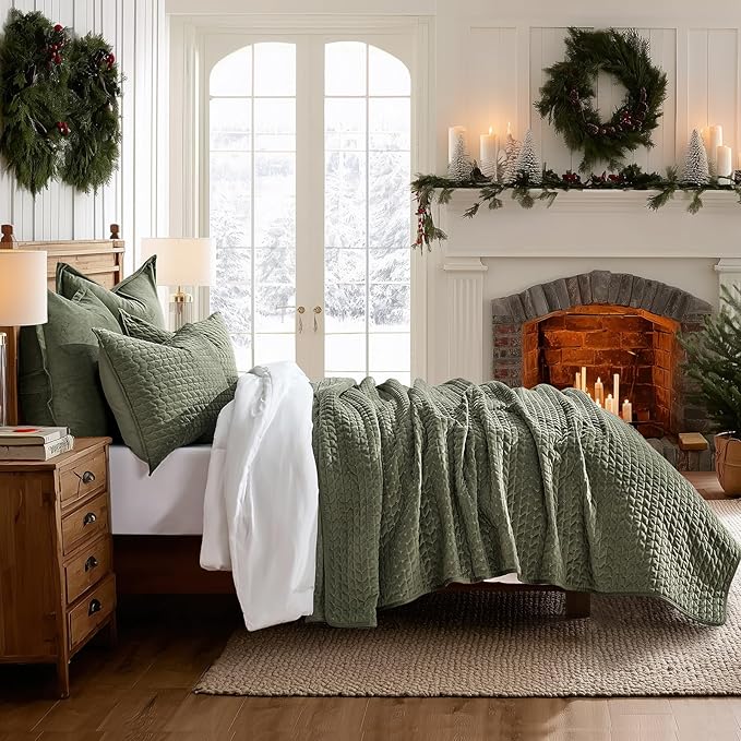 Velvet Quilt Set - Queen - 3 Piece