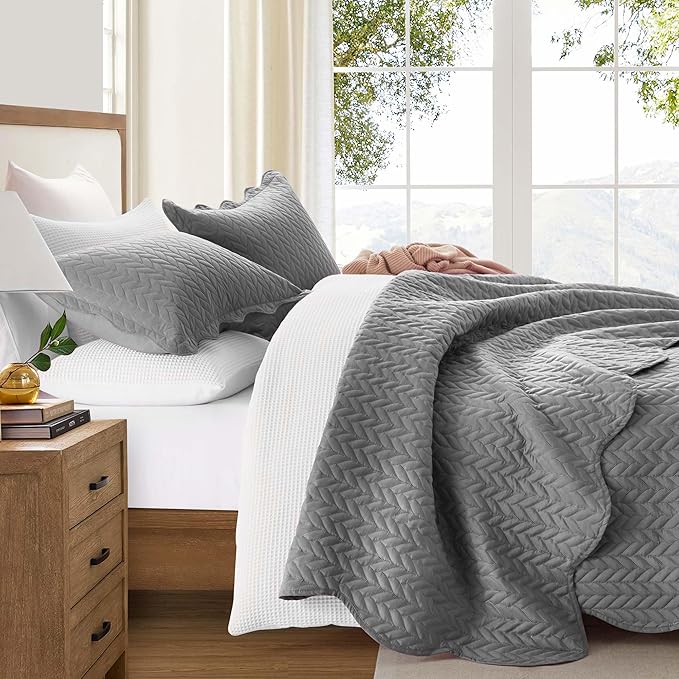 Microfiber Quilt Set - California King - 8 Pack