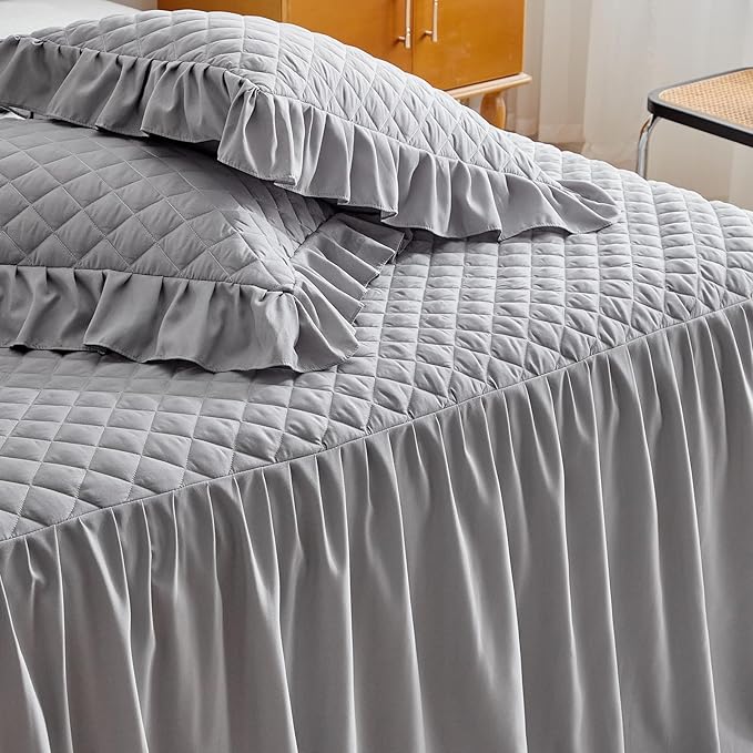 Bedding Set - Queen - 3 Piece