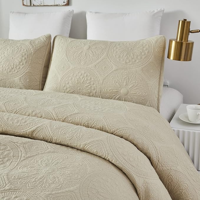 Quilt Set - Queen - 3 Piece