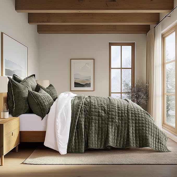 Velvet Quilt Set - King