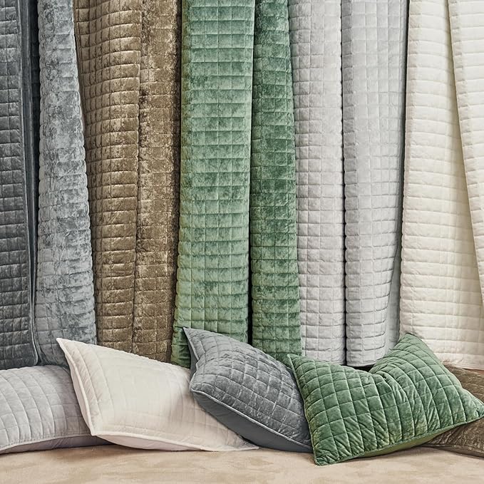 Velvet Quilt Set - King