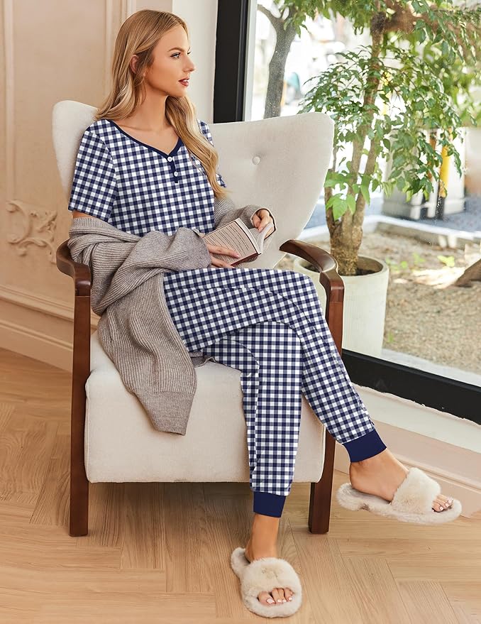 Women's Pants Pajama Set - Short Sleeve - 2 Piece