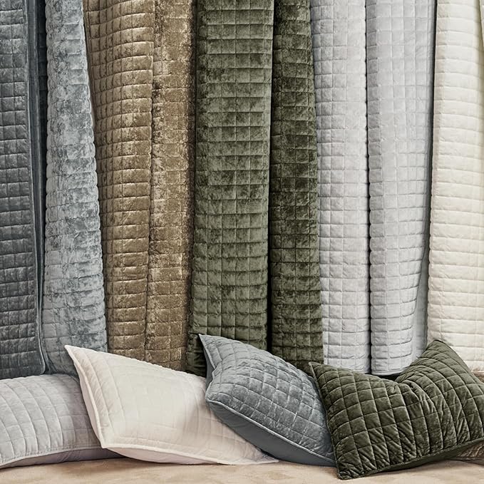 Velvet Quilt Set - King