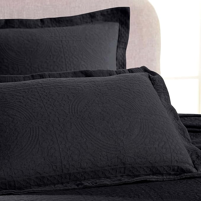 Bedding Set - Queen