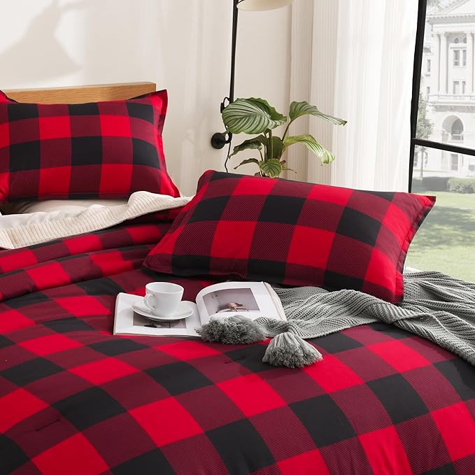 Down Alternative Comforter Set - King - 104 x 90 in - 3 Piece