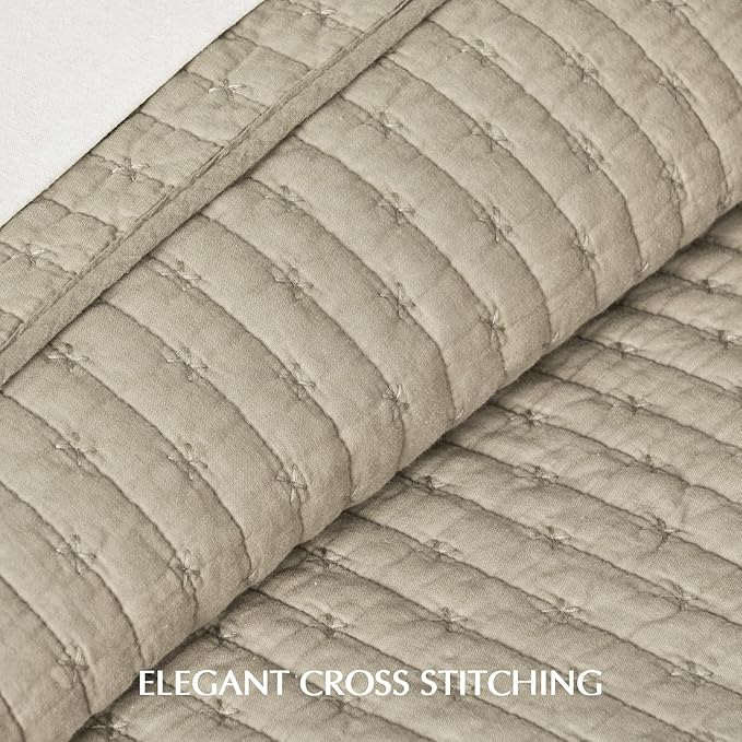 Quilt Set - King - 3 Piece
