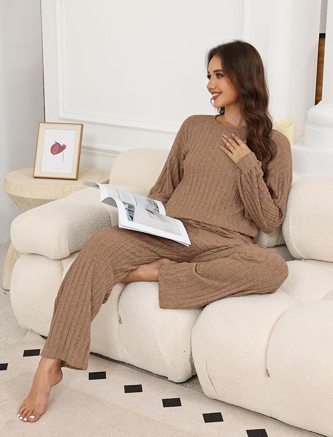 Women's Pants Pajama Set - Long Sleeve - 2 Piece