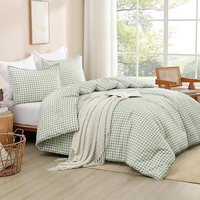 Microfiber Comforter Set - Queen - 90 x 90 in - 3 Piece