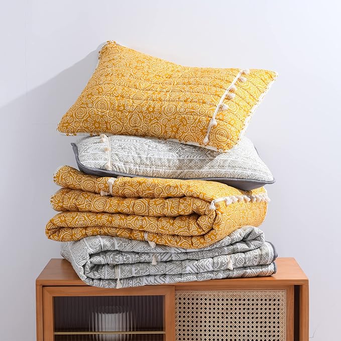 Quilt Set - King - 3 Piece