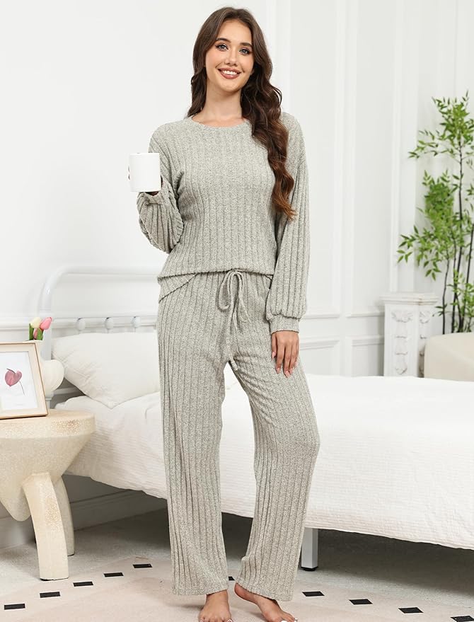 Women's Pants Pajama Set - Long Sleeve - 2 Piece