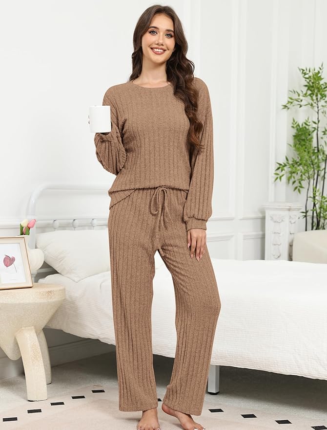 Women's Pants Pajama Set - Long Sleeve - 2 Piece