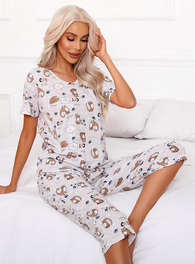Women's Capri Pajama Set - 2 Piece