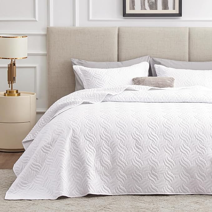 Quilt Set - California King - 3 Piece