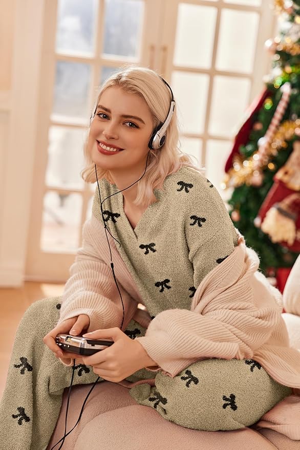 Pajama Set - Long Sleeve - 2 Piece