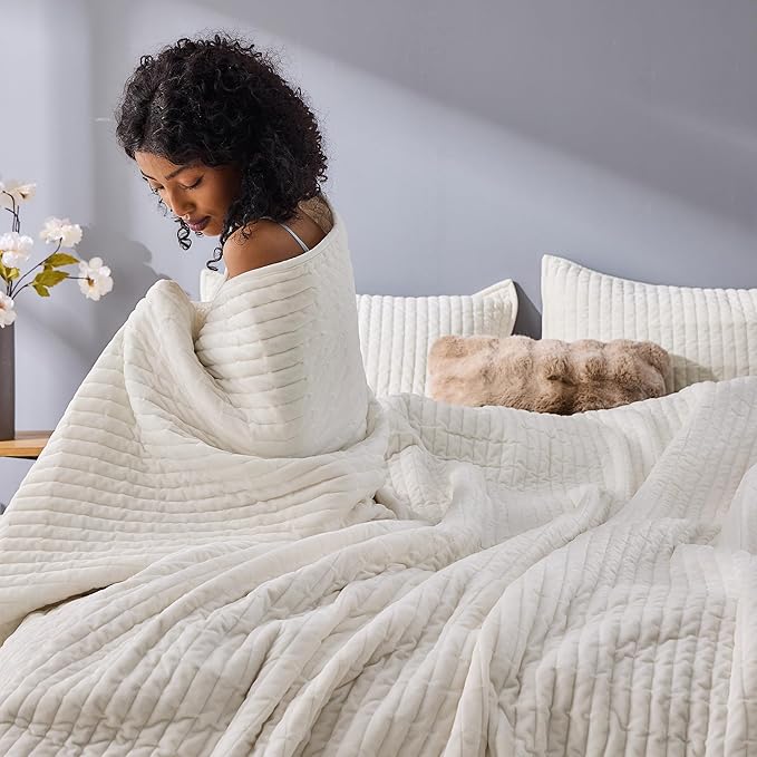 Velvet Quilt Set - King