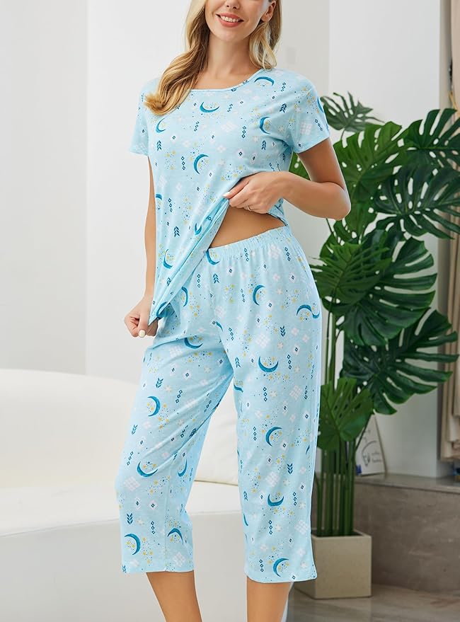 Women's Capri Pajama Set - 2 Piece