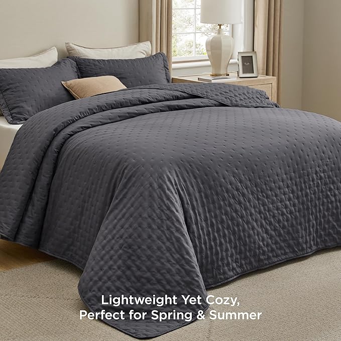 Quilt - King - 106 x 96 in