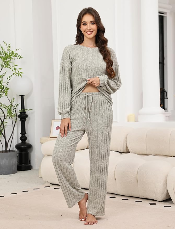 Women's Pants Pajama Set - Long Sleeve - 2 Piece