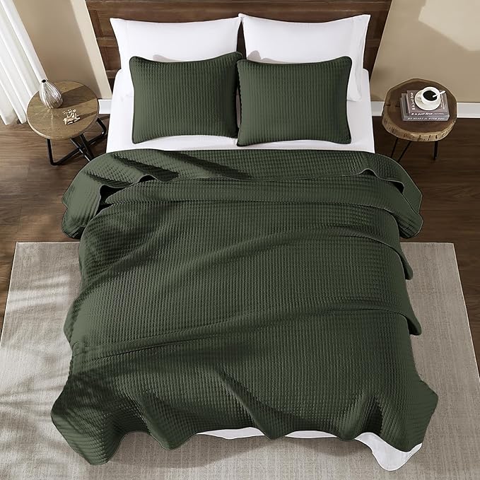 Quilt Set - King - 3 Piece