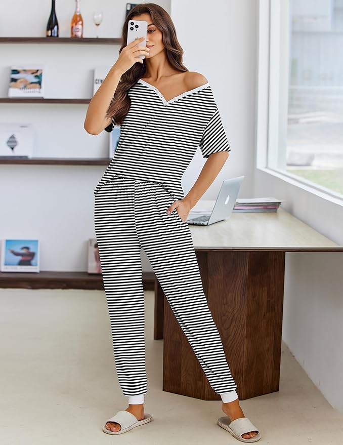 Women's Pants Pajama Set - Short Sleeve - 2 Piece