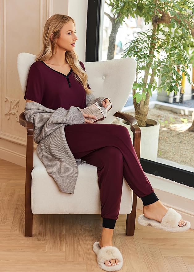Women's Pants Pajama Set - Short Sleeve - 2 Piece