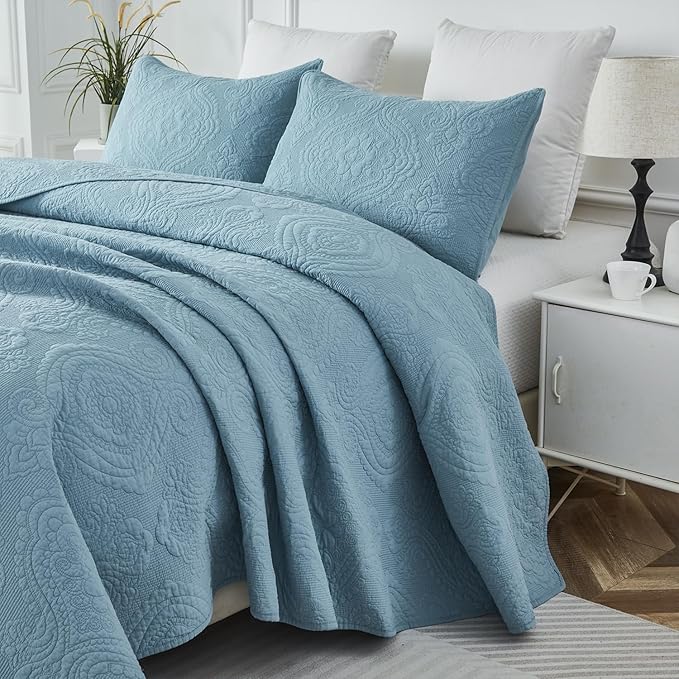 Quilt Set - Queen - 3 Piece