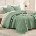 Quilt Set - King - 3 Piece