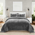 Velvet Quilt Set - King - 3 Piece