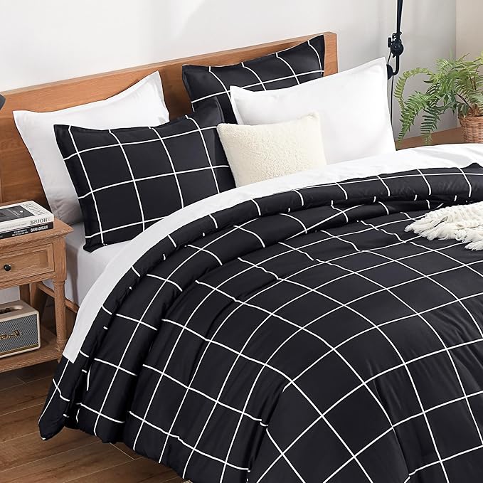 Microfiber Comforter Set - King - 104 x 90 in - 3 Piece