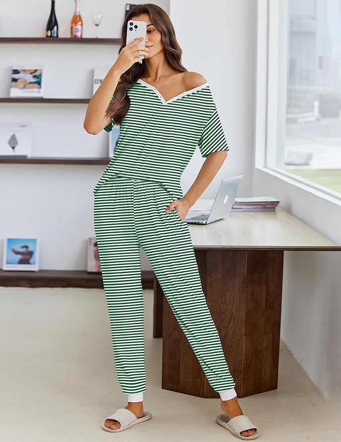 Women's Pants Pajama Set - Short Sleeve - 2 Piece