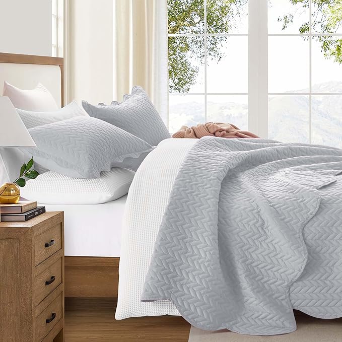 Microfiber Quilt Set - California King - 8 Pack